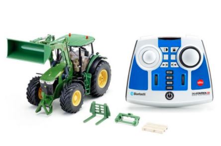 Radiostyrd traktor bäst i test
